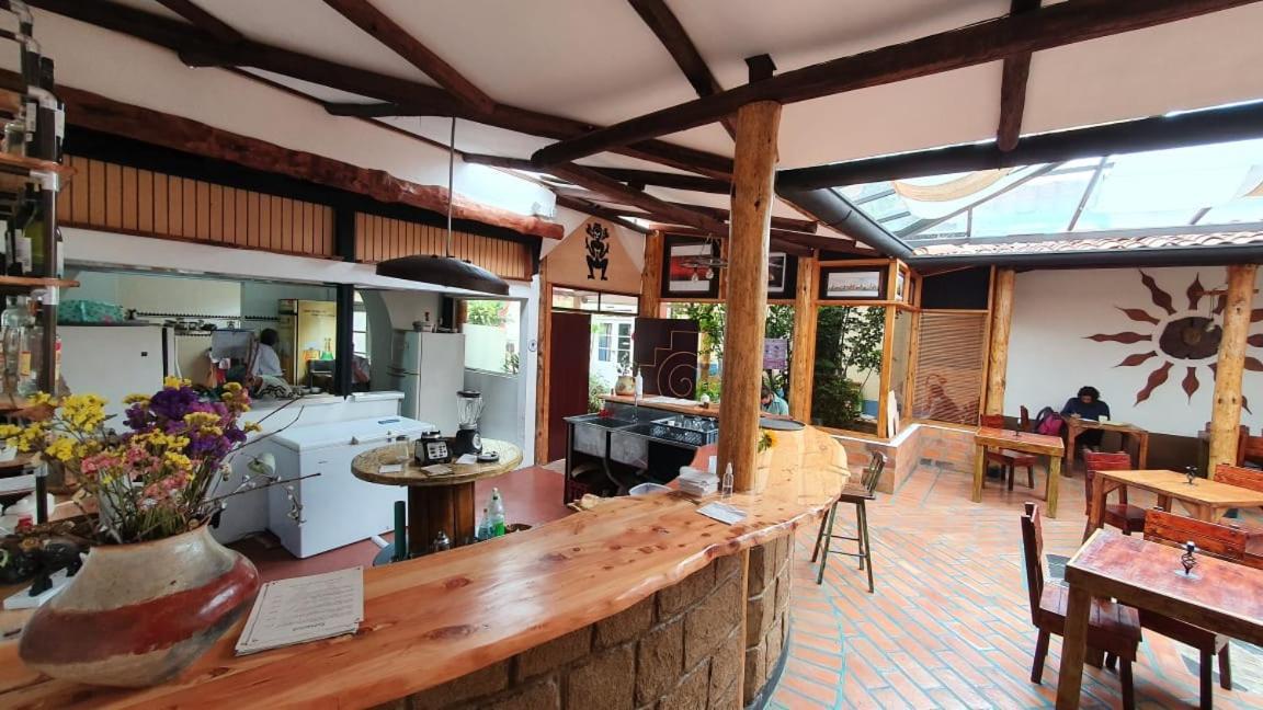 Hostal Yakumama Cuenca Exteriör bild