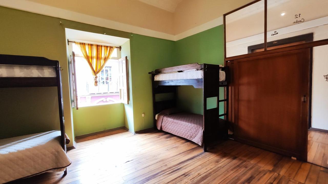 Hostal Yakumama Cuenca Rum bild